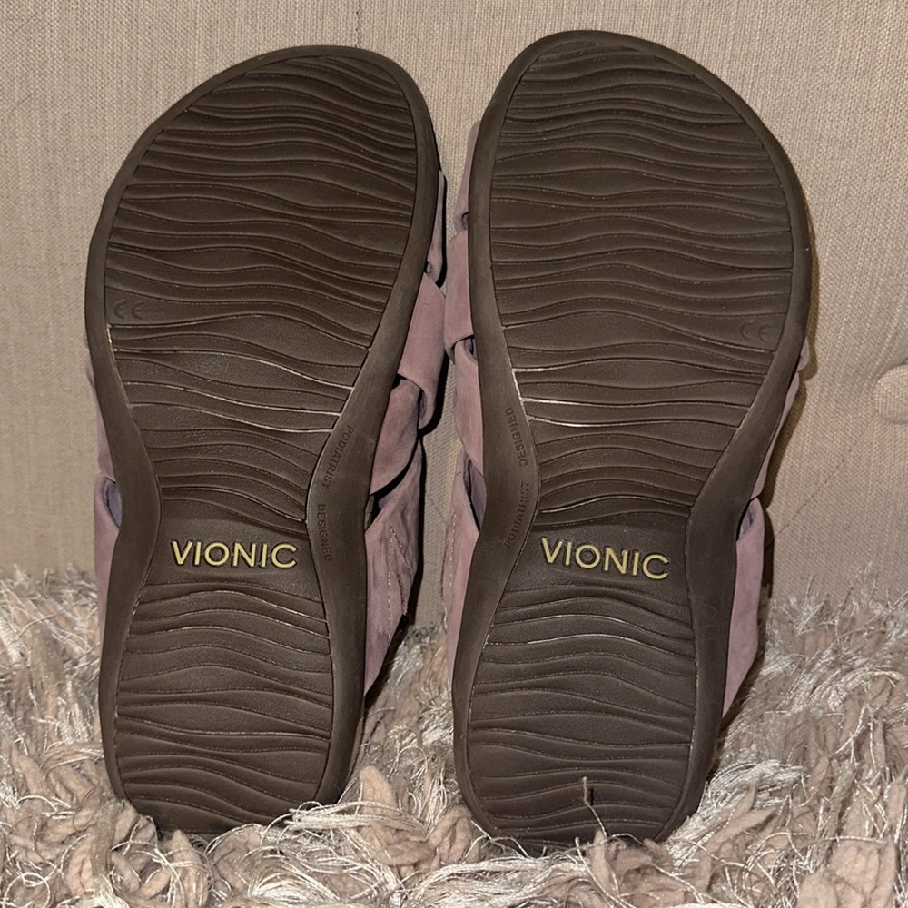 Nwob Vionic Sandals - image 5